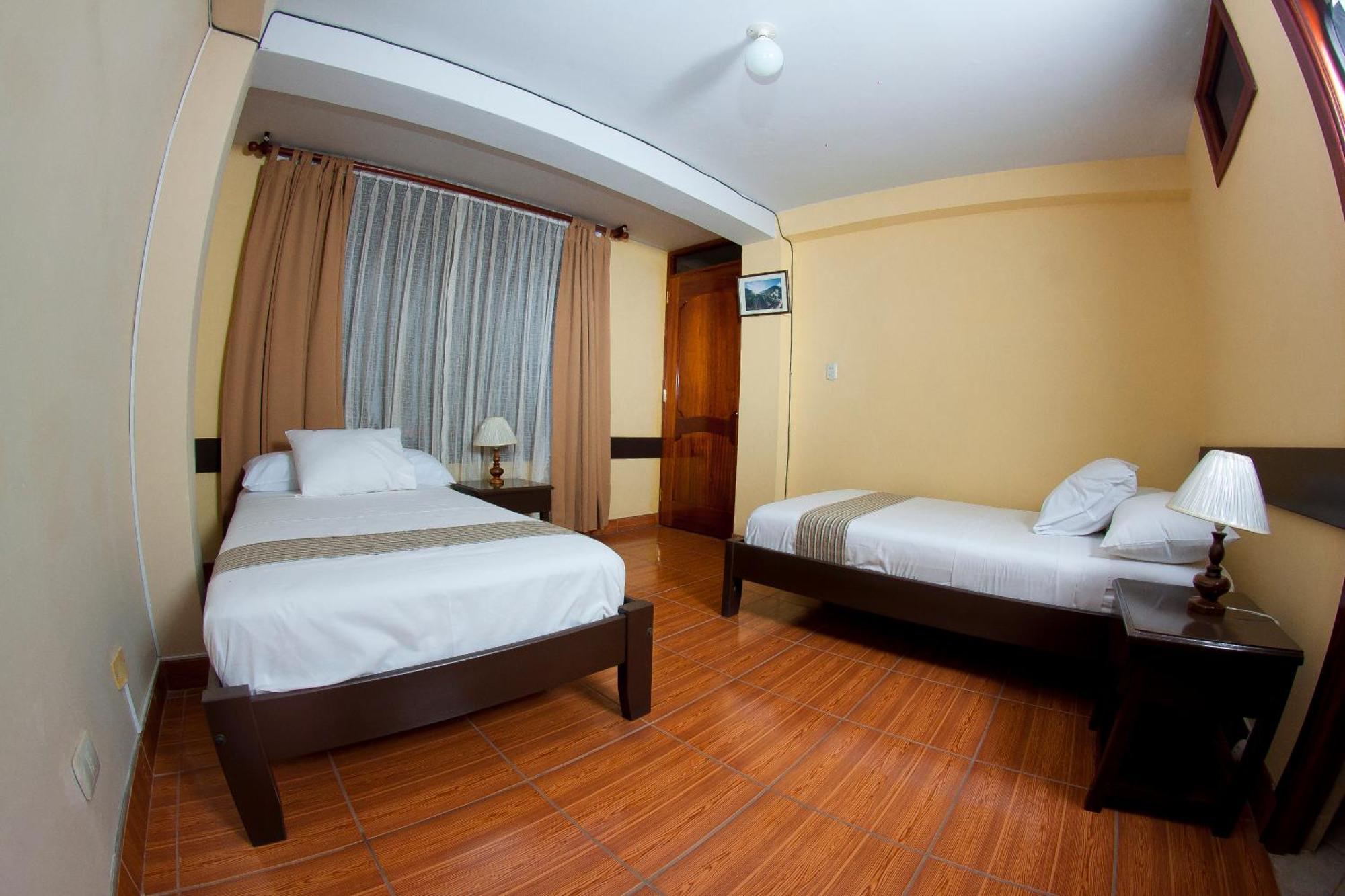 Yucay Plaza Inn Kamer foto