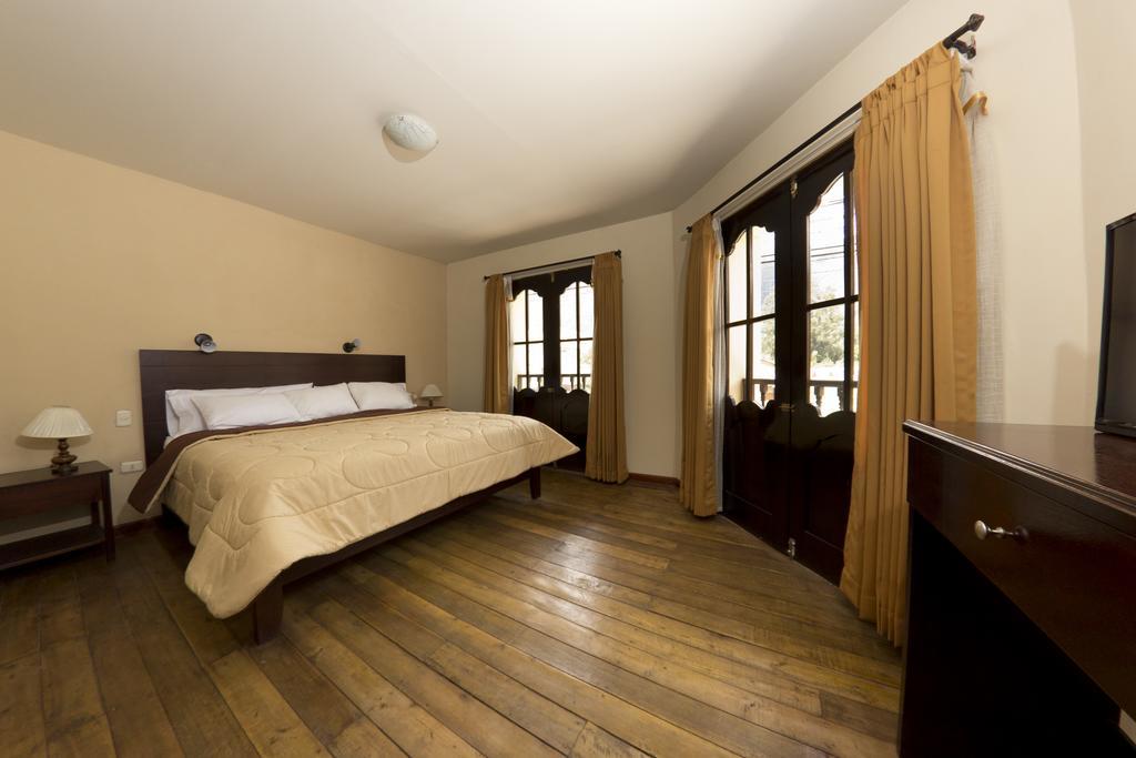Yucay Plaza Inn Buitenkant foto